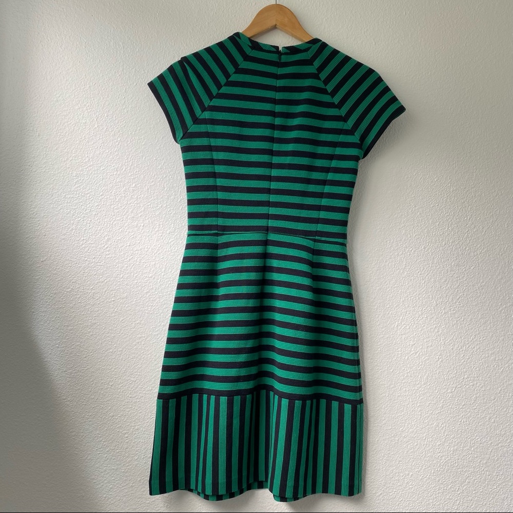 120. Banana Republic Stripe Short Sleeve Dress - Picture 10 of 12